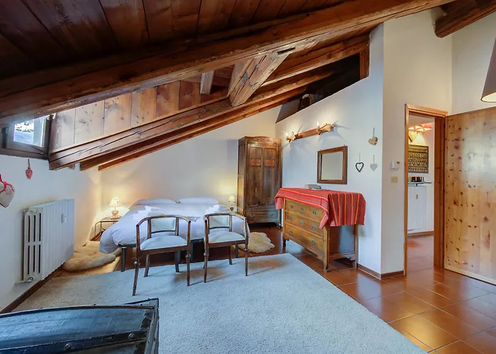 Le Meuble Between Center & Skiing - Happy Апартаменты