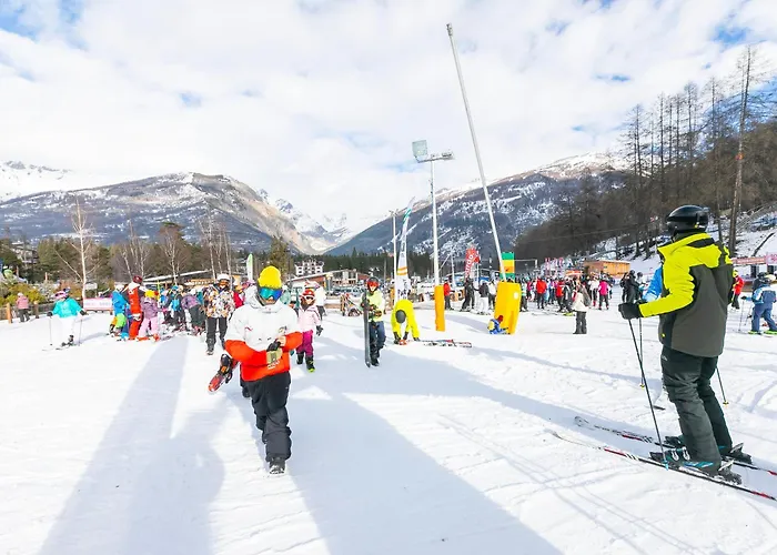 Апартаменты Le Meuble Between Center & Skiing - Happy Бардонеккия