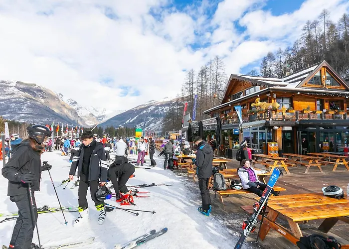 Le Meuble Between Center & Skiing - Happy Апартаменты
